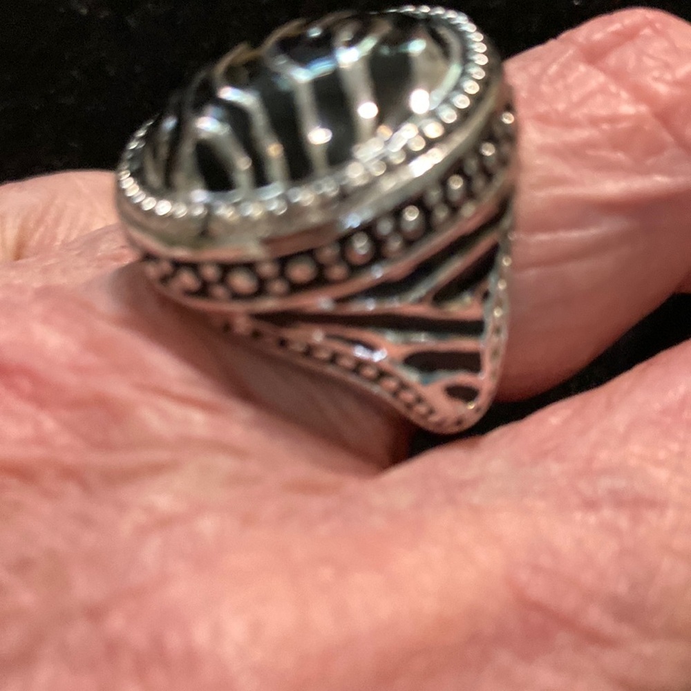 Women zebra design Silver Tone & black Statement Ring